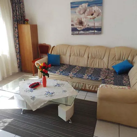 Apartment In Krk/insel Krk 14545 Krk Town